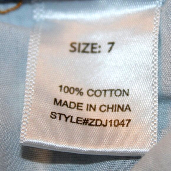 Fashion Nova High-Waisted Jeans - Light Wash - Size 7 - Picture 12 of 12